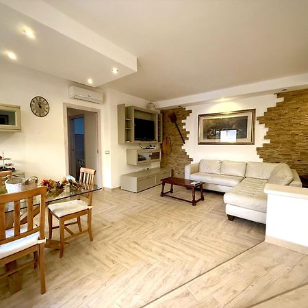 The Refuge Apartment Порто-Торрес Экстерьер фото