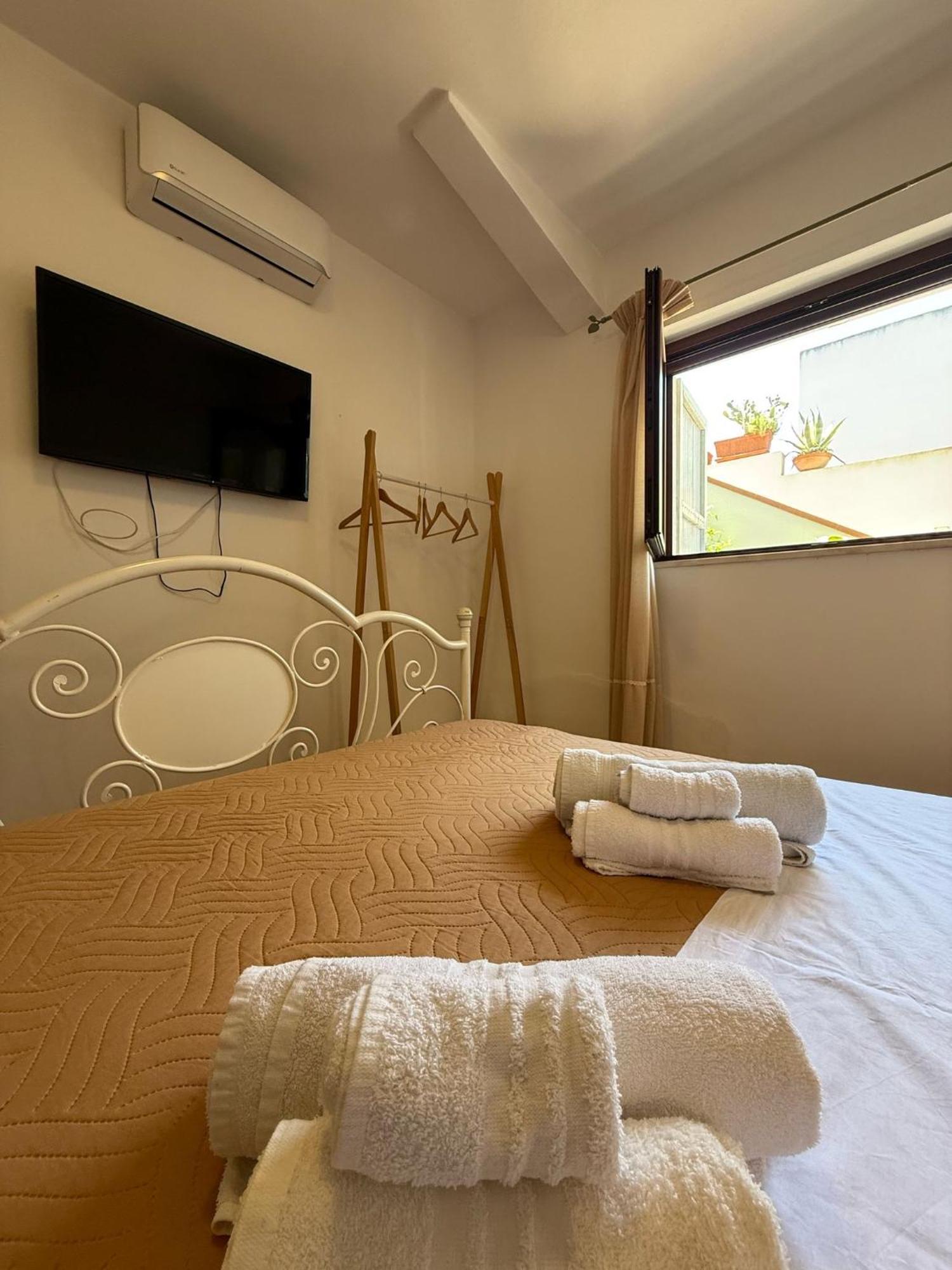 The Refuge Apartment Порто-Торрес Экстерьер фото