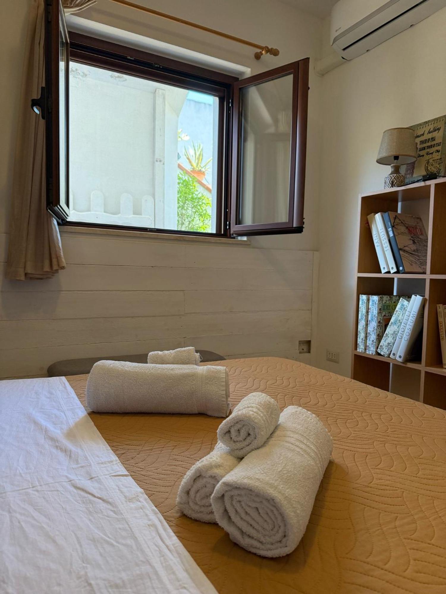 The Refuge Apartment Порто-Торрес Экстерьер фото